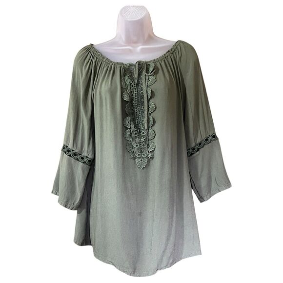 Elegant Green Women's Blouse - Picture 7 of 16
